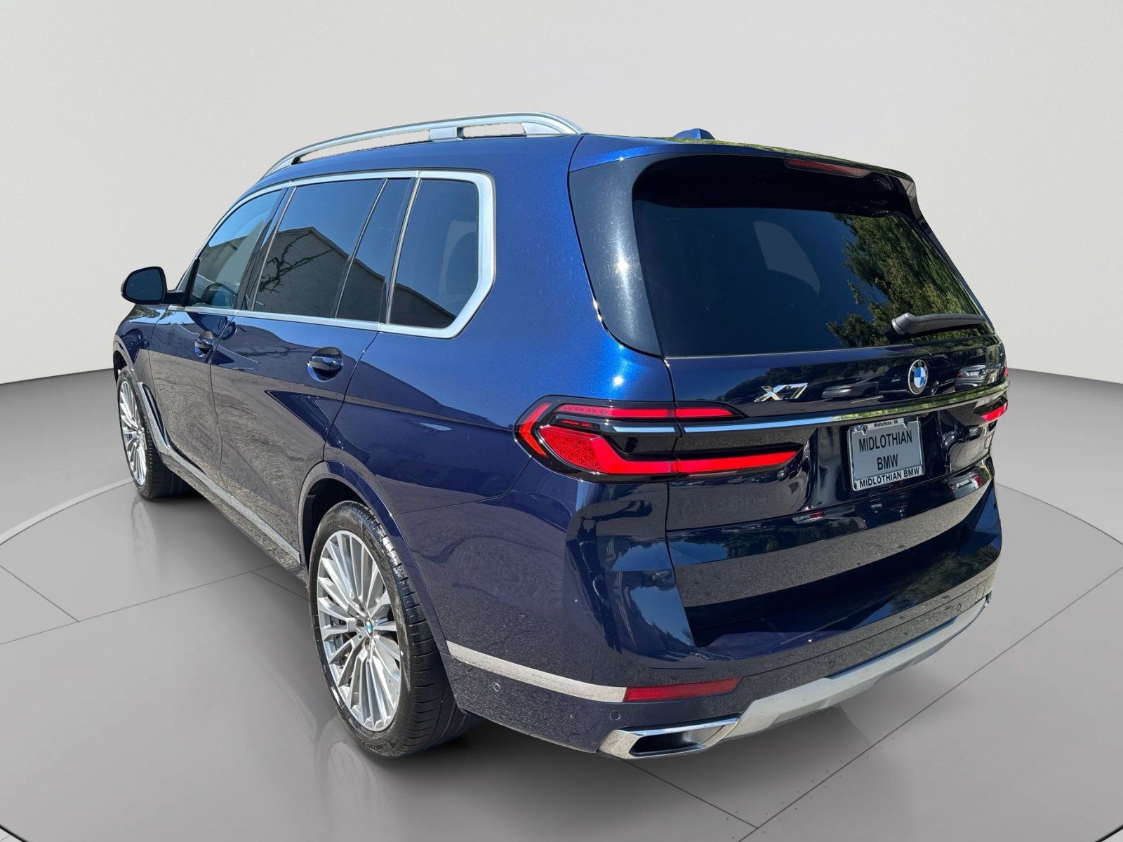 Used 2025 BMW X7 xDrive40i w/ Executive Package AWD/4WD image 26