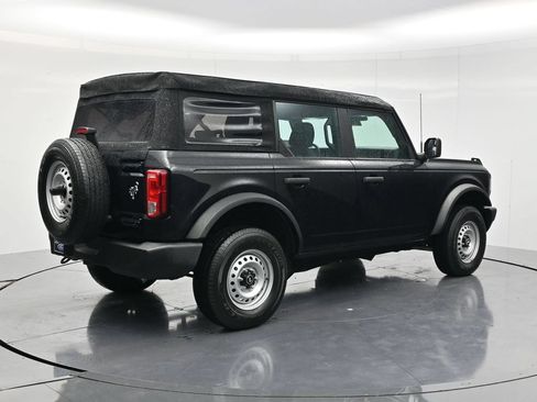 Used 2025 Ford Bronco 4-Door AWD/4WD image 5