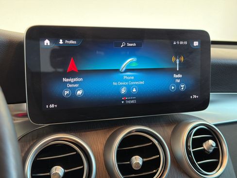 Used 2021 Mercedes-Benz GLC 300 4MATIC image 22