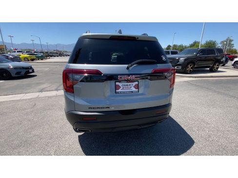Used 2023 GMC Acadia SLE w/ Driver Convenience Package FWD image 7