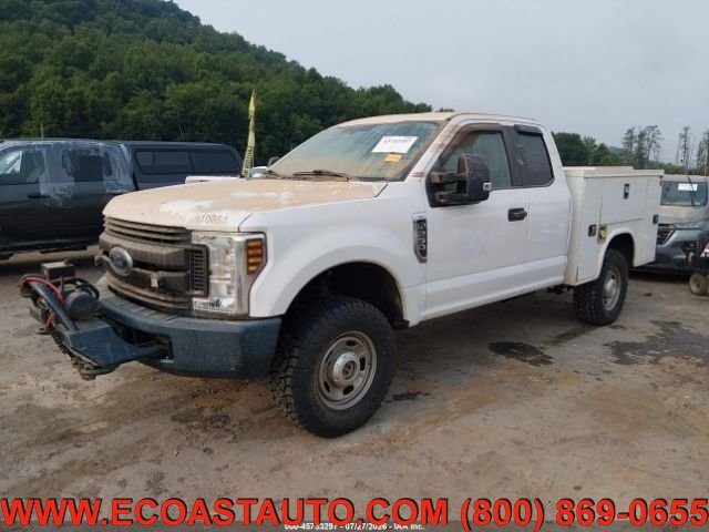 Used 2018 Ford F250 XL w/ Power Equipment Group AWD/4WD image 3