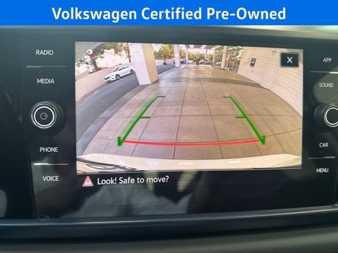 Certified 2023 Volkswagen Taos SE image 32