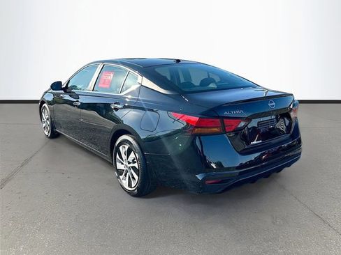 Certified 2025 Nissan Altima 2.5 S FWD image 23
