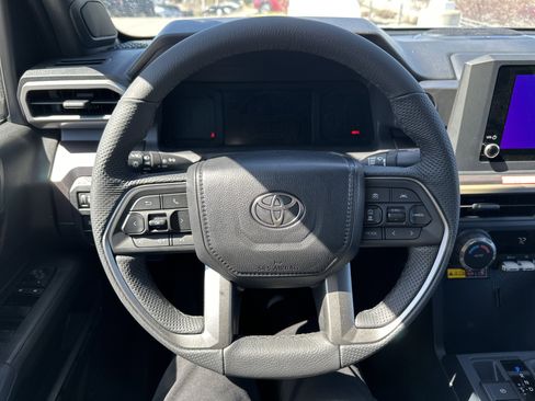 New 2026 Toyota Tacoma SR5 w/ SR5 Upgrade Package AWD/4WD image 16