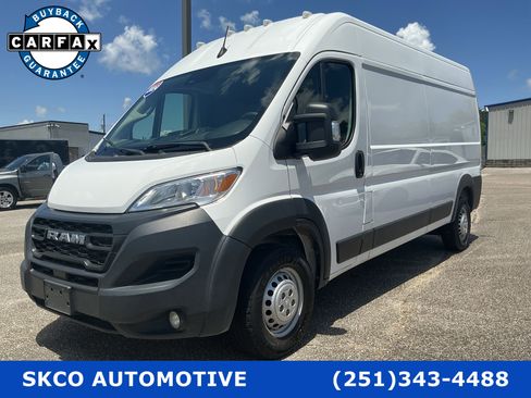 Used 2024 RAM ProMaster 2500 w/ Convenience Group FWD image 1