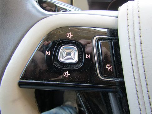 Used 2022 Lincoln Aviator Reserve w/ Equipment Group 201A AWD/4WD image 22