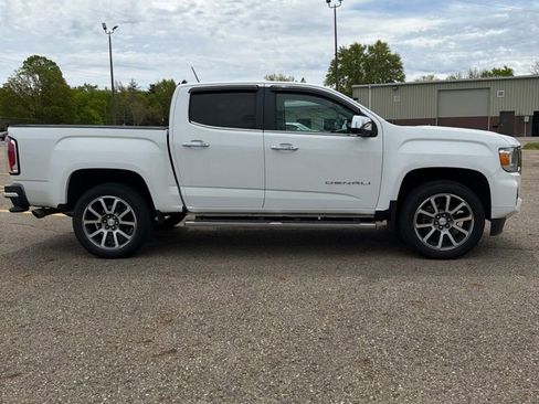 Used 2022 GMC Canyon Denali AWD/4WD image 4