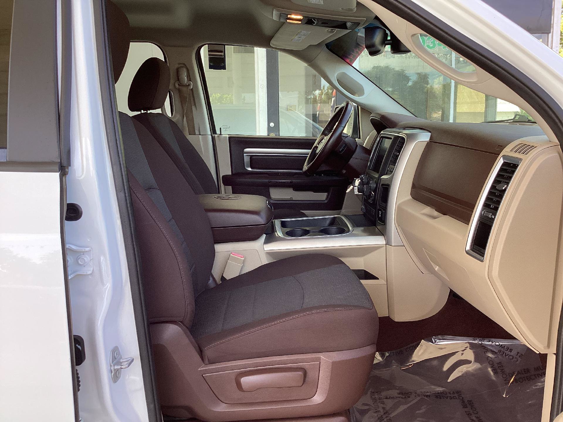 Used 2015 RAM 1500 Big Horn AWD/4WD image 14