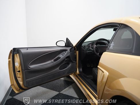 Used 2000 Ford Mustang GT RWD image 35