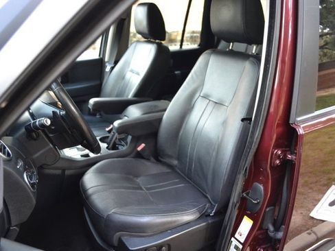 Used 2016 Land Rover LR4 HSE AWD/4WD image 25