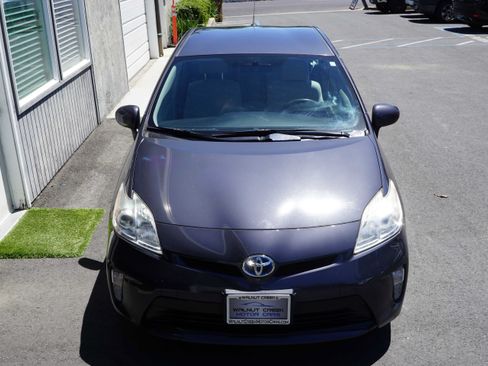 Used 2013 Toyota Prius Three FWD image 5