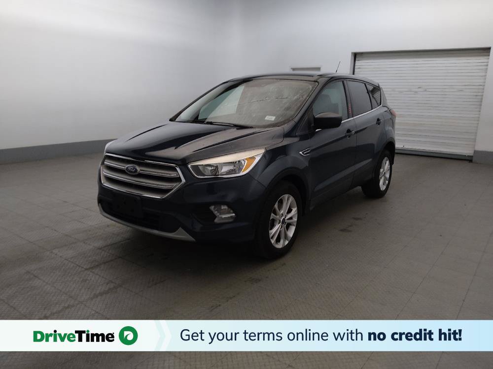 Used 2019 Ford Escape SE FWD image 1