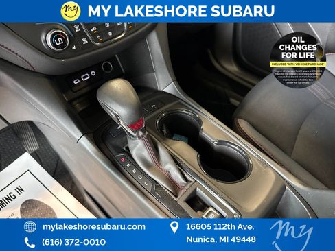 Used 2022 Chevrolet Equinox RS w/ LPO, Floor Liner Package AWD/4WD image 21