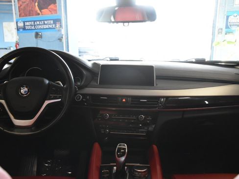 Used 2018 BMW X6 xDrive35i w/ Premium Package Essential AWD/4WD image 34