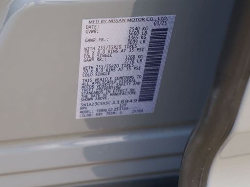 Used 2025 Nissan Murano SL AWD/4WD image 31
