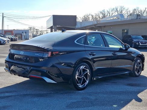 Certified 2025 Hyundai Sonata SEL image 4