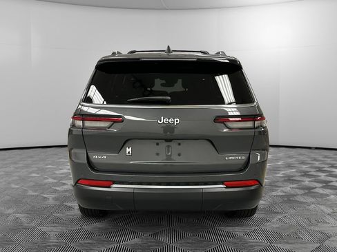 Used 2024 Jeep Grand Cherokee L Limited AWD/4WD image 4