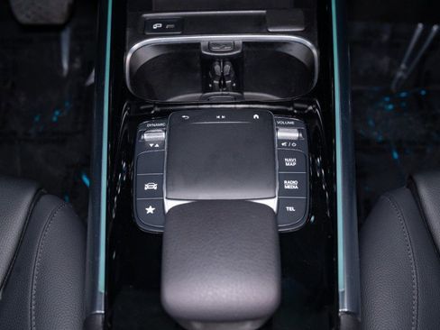 Certified 2023 Mercedes-Benz GLA 250 image 22