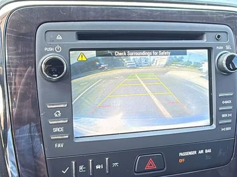 Used 2016 Buick Enclave Leather AWD/4WD image 20