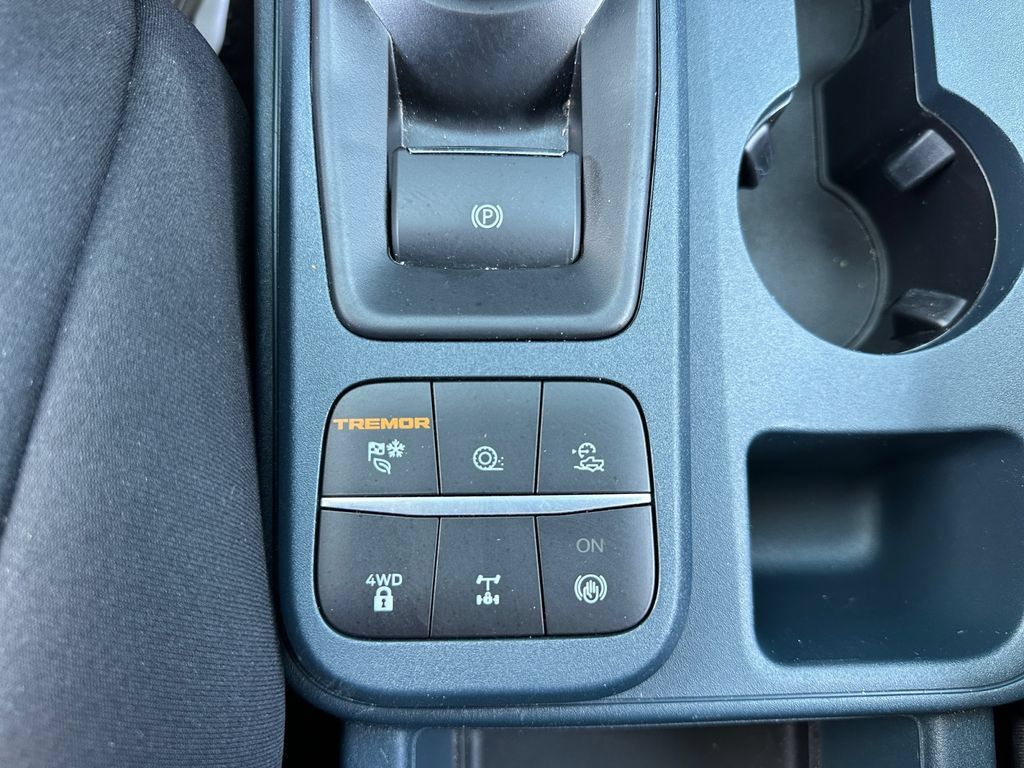 Used 2024 Ford Maverick Tremor w/ Tremor Off-Road Package AWD/4WD image 47