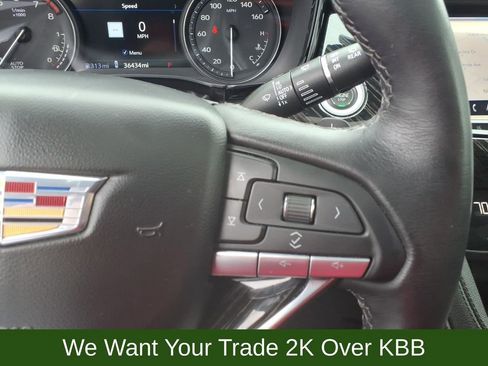 Used 2023 Cadillac XT6 Premium Luxury w/ Technology Package image 17