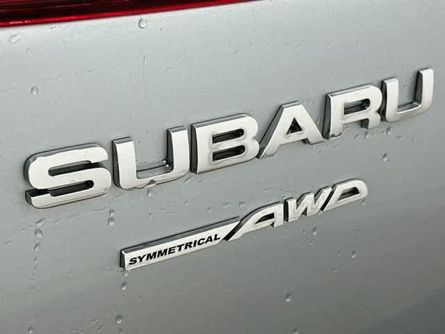 Used 2013 Subaru Outback 2.5i Limited AWD/4WD image 25