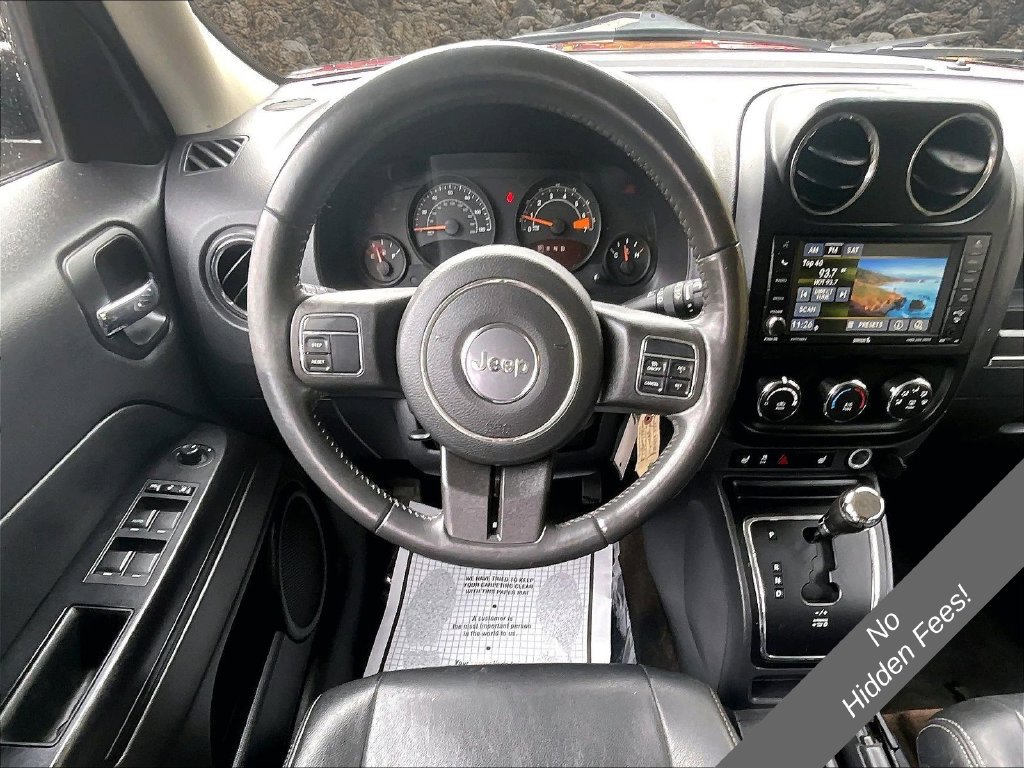 Used 2017 Jeep Patriot High Altitude AWD/4WD image 5