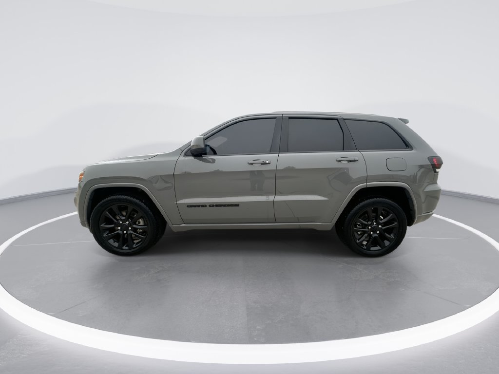 Used 2021 Jeep Grand Cherokee Laredo X AWD/4WD image 5