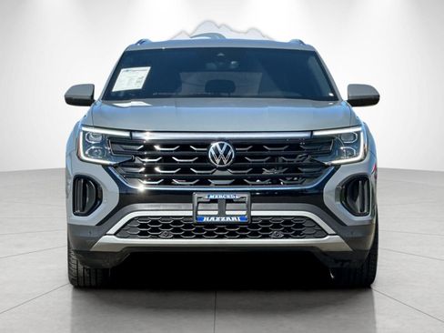Used 2024 Volkswagen Atlas Cross Sport SE FWD image 8