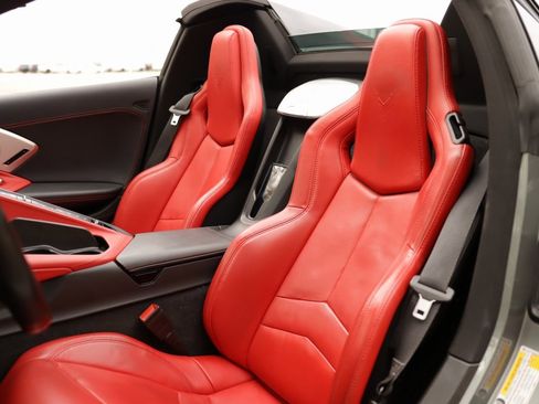 Used 2022 Chevrolet Corvette Stingray Preferred Conv image 30