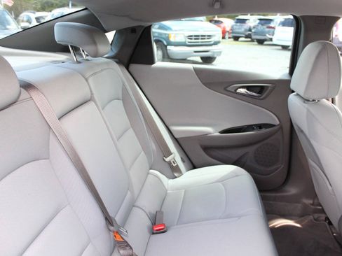Used 2016 Chevrolet Malibu LS FWD image 17