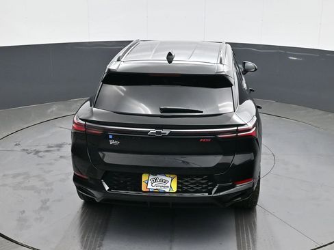 Used 2024 Chevrolet Equinox EV RS image 17