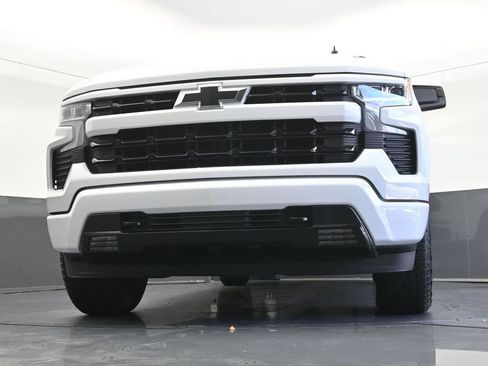 Used 2026 Chevrolet Silverado 1500 RST w/ RST Select Package AWD/4WD image 32