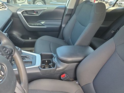 Used 2024 Toyota RAV4 LE FWD image 17
