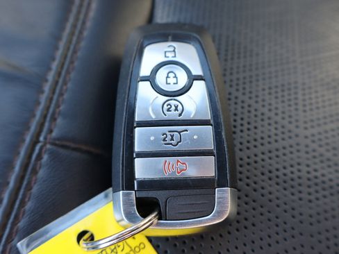 Used 2022 Ford Explorer Platinum w/ Equipment Group 601A image 36