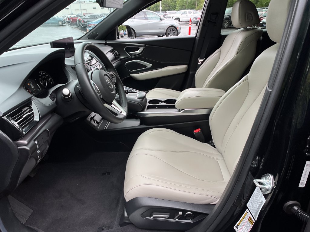 Used 2025 Acura RDX SH-AWD image 9