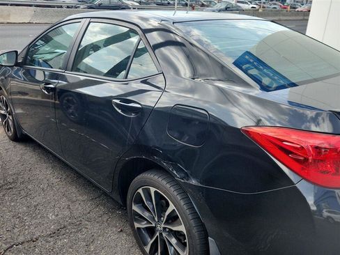 Used 2017 Toyota Corolla SE w/ Carpet Mat Package (TMS) FWD image 4