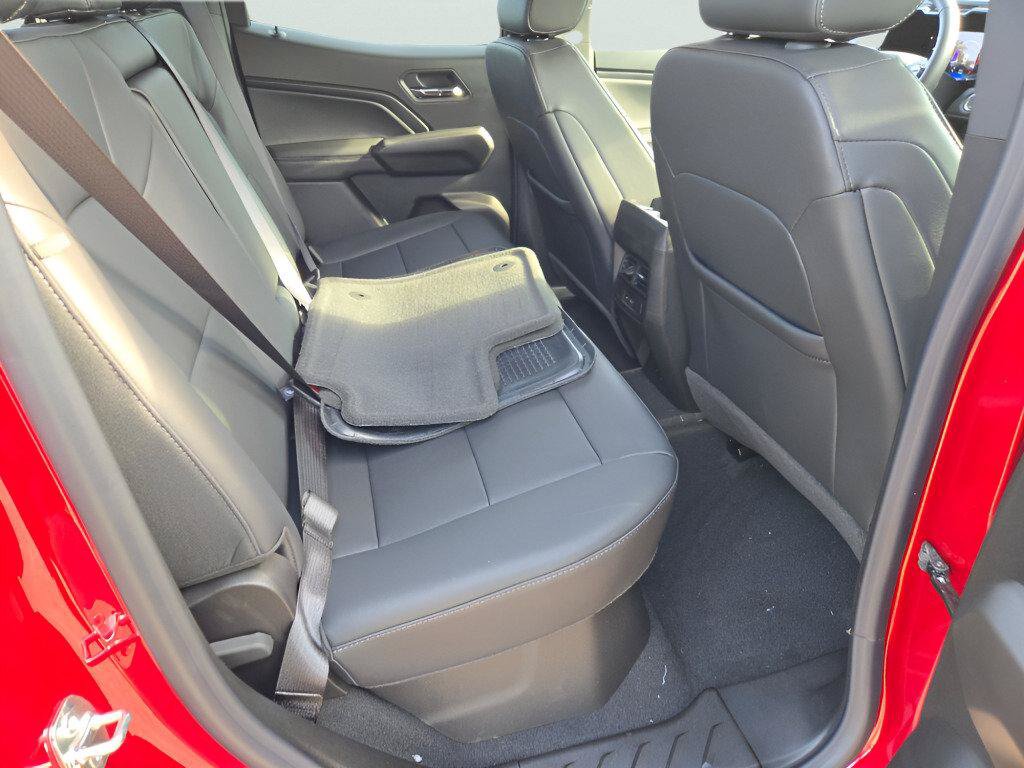 New 2026 Chevrolet Colorado LT w/ LT Convenience Package AWD/4WD image 11