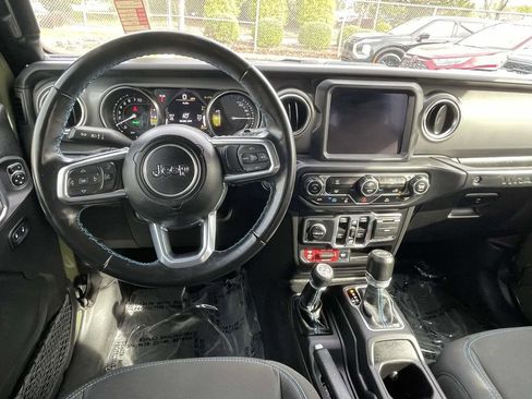 Used 2022 Jeep Wrangler Unlimited Rubicon 4xe image 16