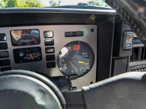 Used 1986 Pontiac Fiero GT RWD image 45