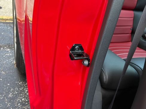 Used 2008 Ford Mustang Shelby GT500 RWD image 82