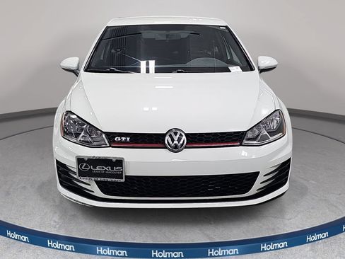 Used 2015 Volkswagen GTI S FWD image 3