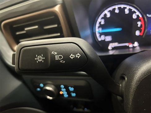 Used 2022 Ford Maverick Lariat w/ Equipment Group 500A Standard image 13