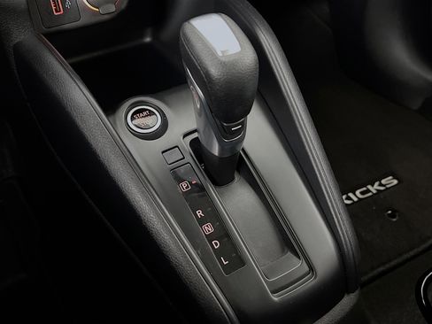 Used 2024 Nissan Kicks S image 17