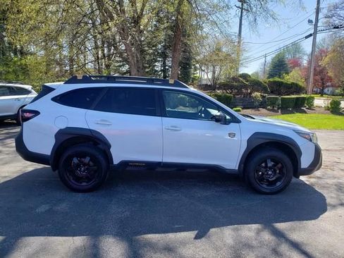 Used 2022 Subaru Outback Wilderness w/ Wilderness Package AWD/4WD image 2