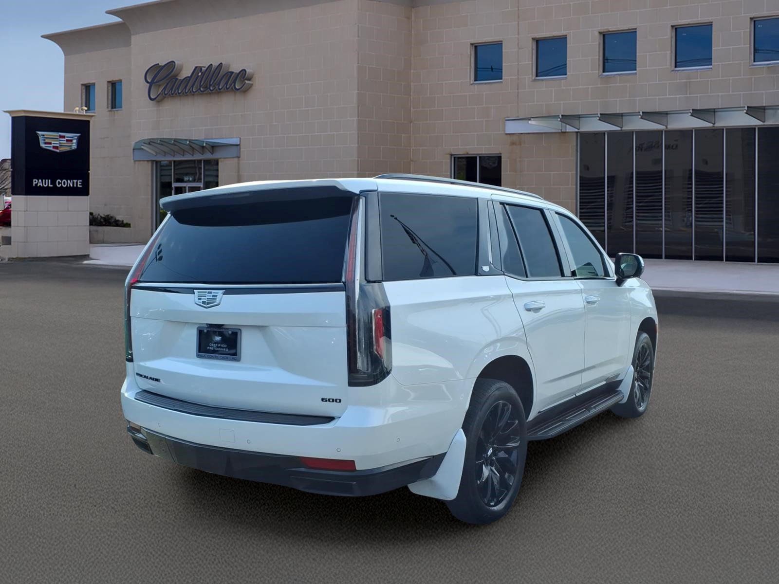 Used 2022 Cadillac Escalade Sport w/ Touring Package AWD/4WD image 5
