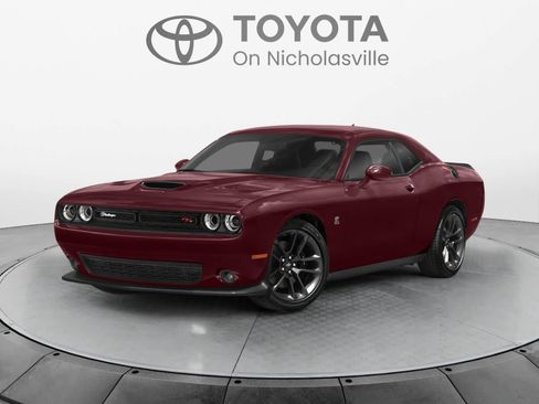 Used 2023 Dodge Challenger R/T Scat Pack RWD image 1