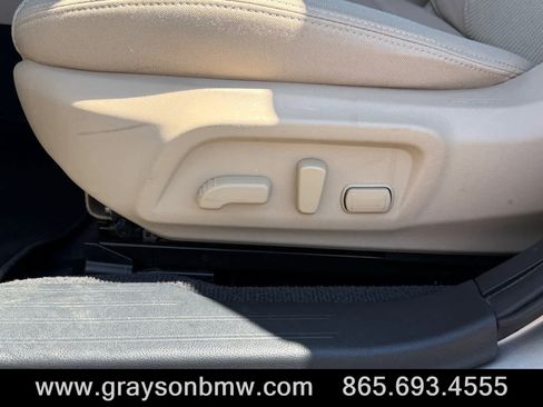 Used 2019 Subaru Outback 2.5i Premium w/ Protection Package #1 AWD/4WD image 14