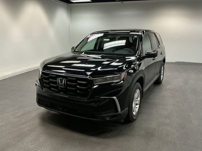 Used 2023 Honda Pilot LX