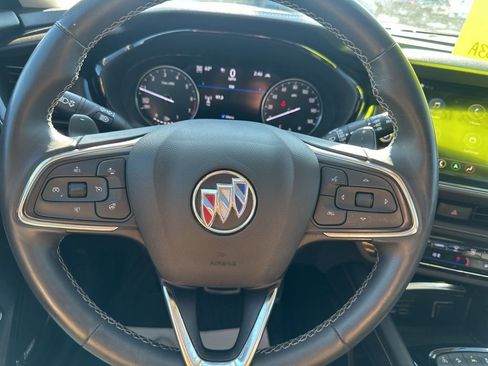 Used 2022 Buick Envision Essence w/ Technology Package II image 25